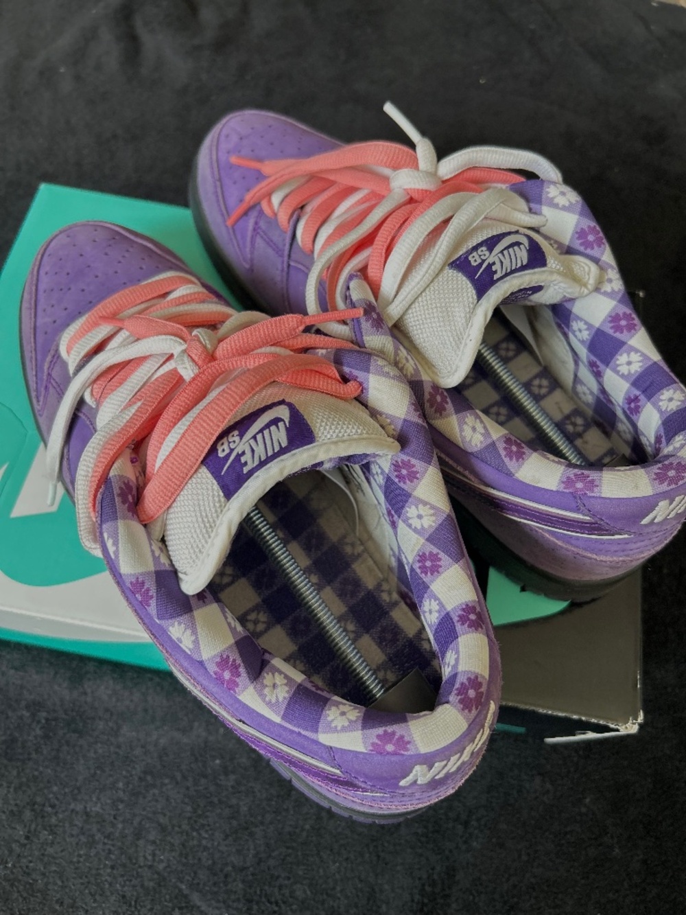 Nike SB Dunks Purple Lobster